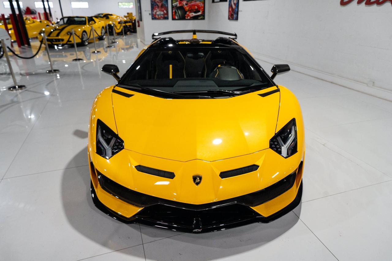 2021 Lamborghini Aventador SVJ