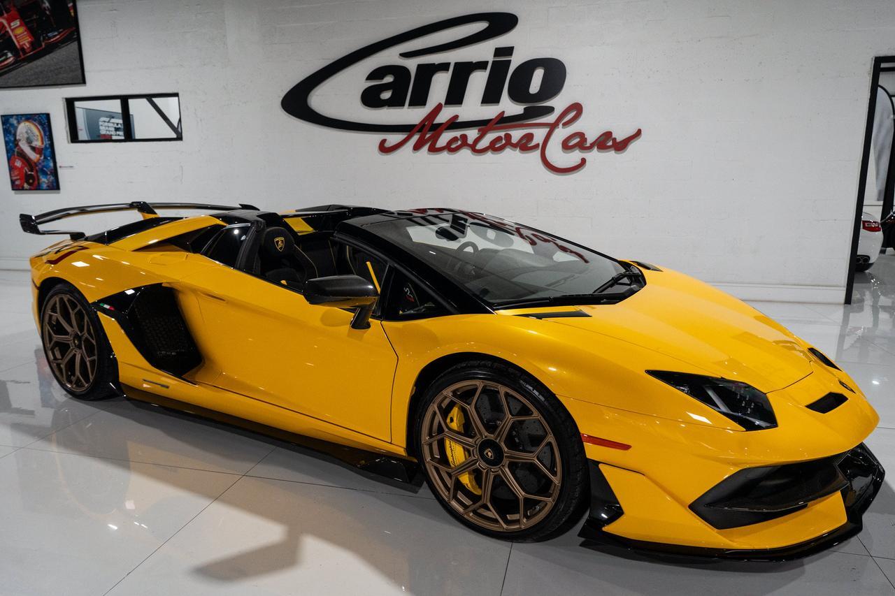 2021 Lamborghini Aventador SVJ
