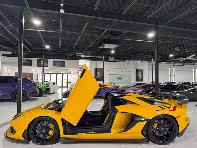 2021 Lamborghini Aventador SVJ Roadster Ad Personam interior, Sensonum audio, carbon galore and more!! Fort Lauderdale FL