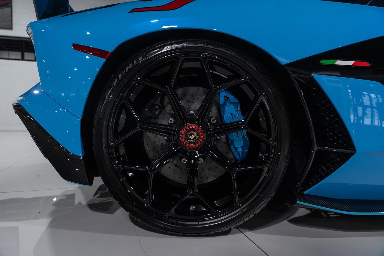 2021 Lamborghini Aventador SVJ Roadster Blu Cepheus paint/calipers, Ad Personam interior, painted "SVJ", carbon galore & MORE!! Fort Lauderdale FL