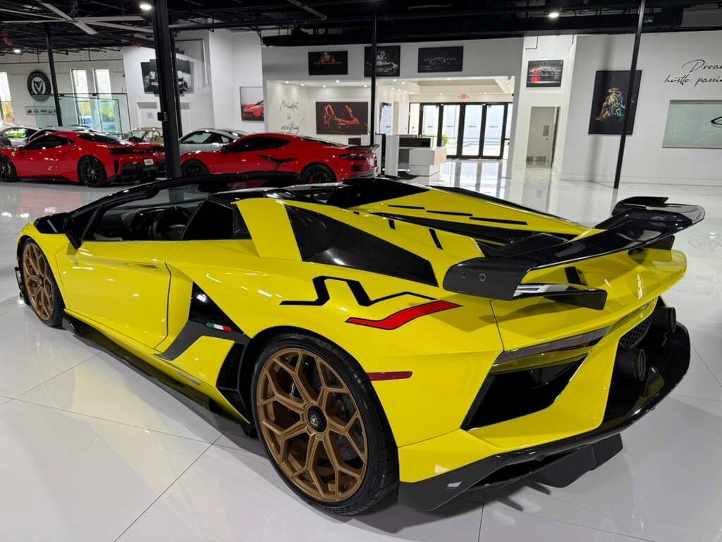 2021 Lamborghini Aventador SVJ Roadster Giallo Tenerife paint, comfort seats, Sensonum Audio system, carbon galore AND MORE!! Fort Lauderdale FL
