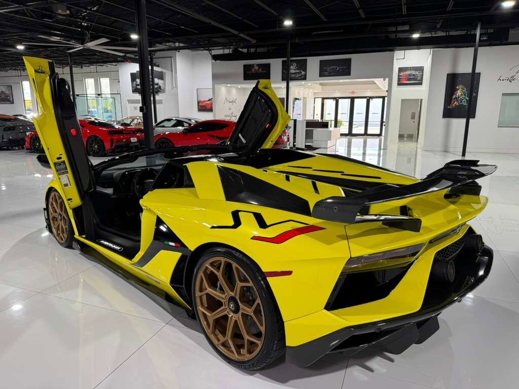 2021 Lamborghini Aventador SVJ Roadster Giallo Tenerife paint, comfort seats, Sensonum Audio system, carbon galore AND MORE!! Fort Lauderdale FL