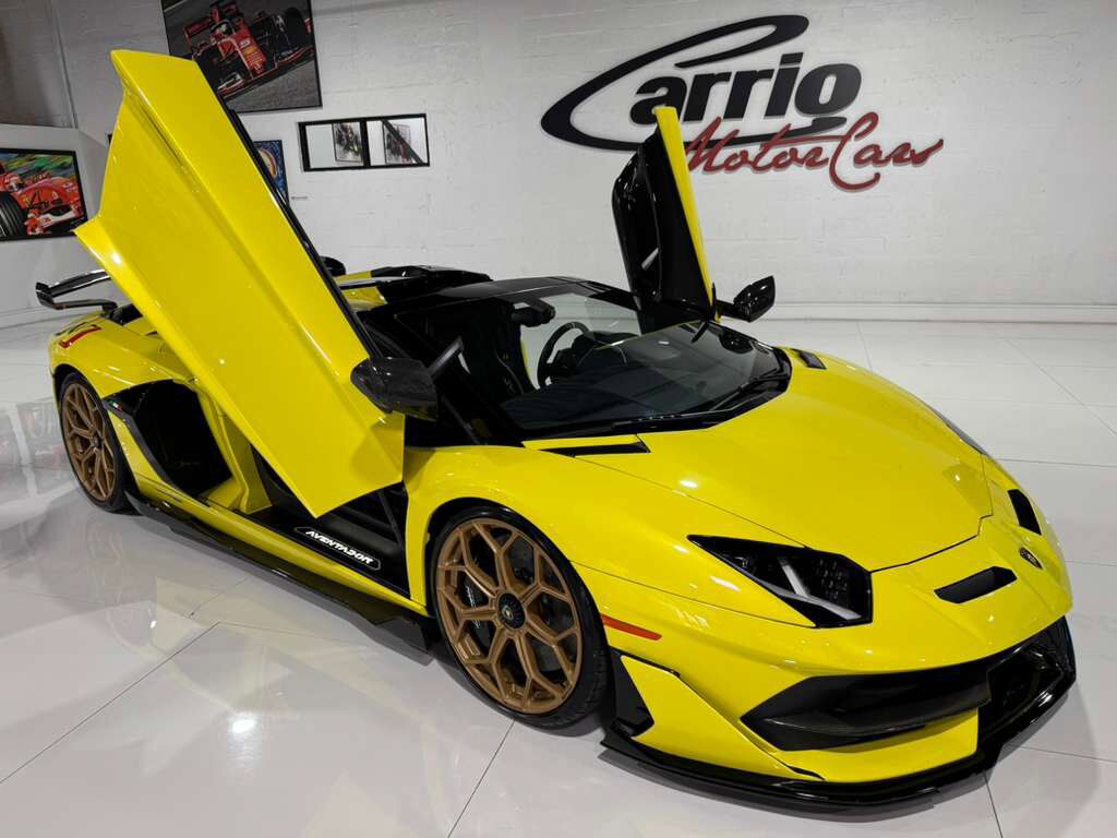 2021 Lamborghini Aventador SVJ Roadster Giallo Tenerife paint, comfort seats, Sensonum Audio system, carbon galore AND MORE!! Fort Lauderdale FL