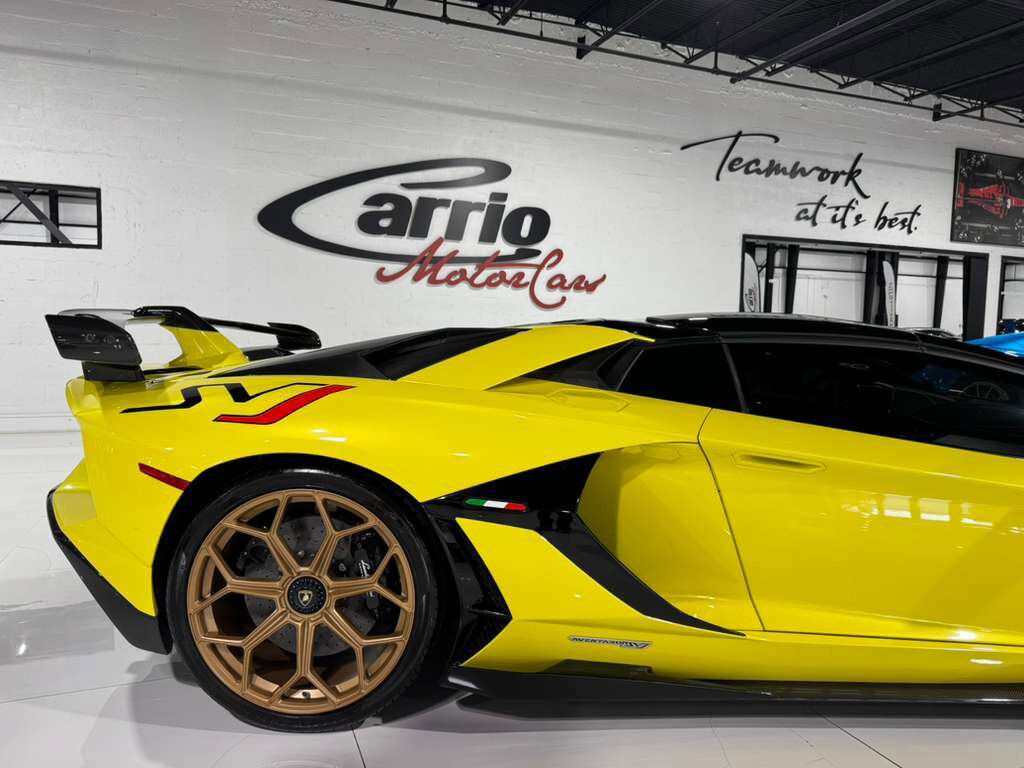 2021 Lamborghini Aventador SVJ Roadster Giallo Tenerife paint, comfort seats, Sensonum Audio system, carbon galore AND MORE!! Fort Lauderdale FL