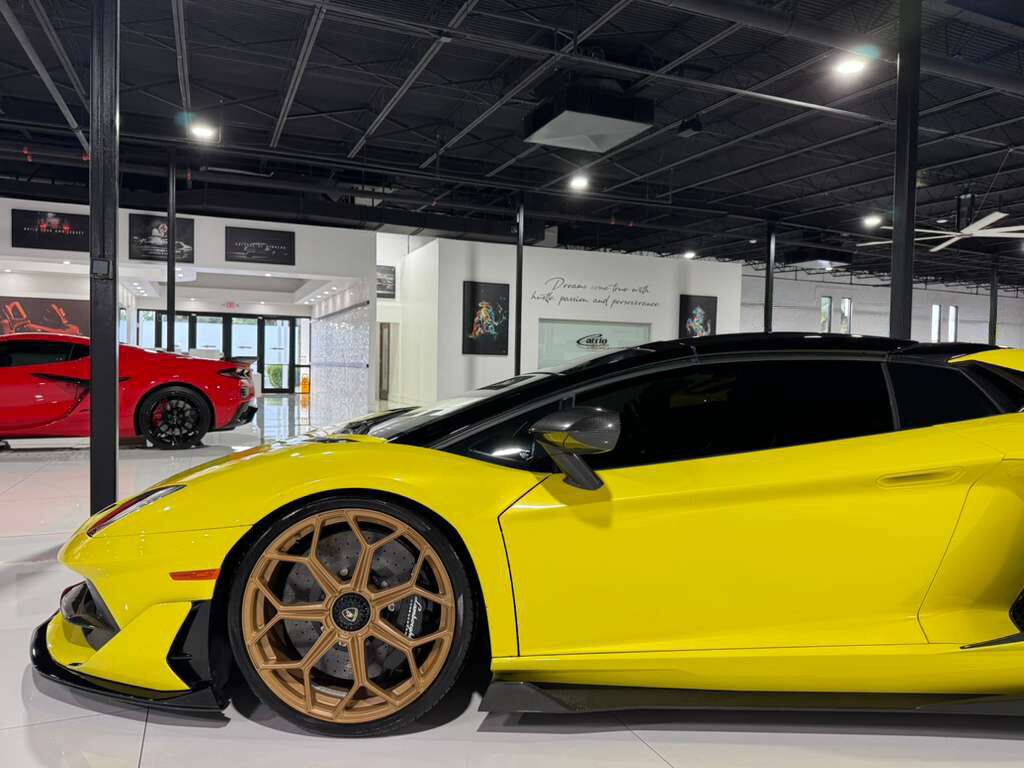 2021 Lamborghini Aventador SVJ Roadster Giallo Tenerife paint, comfort seats, Sensonum Audio system, carbon galore AND MORE!! Fort Lauderdale FL