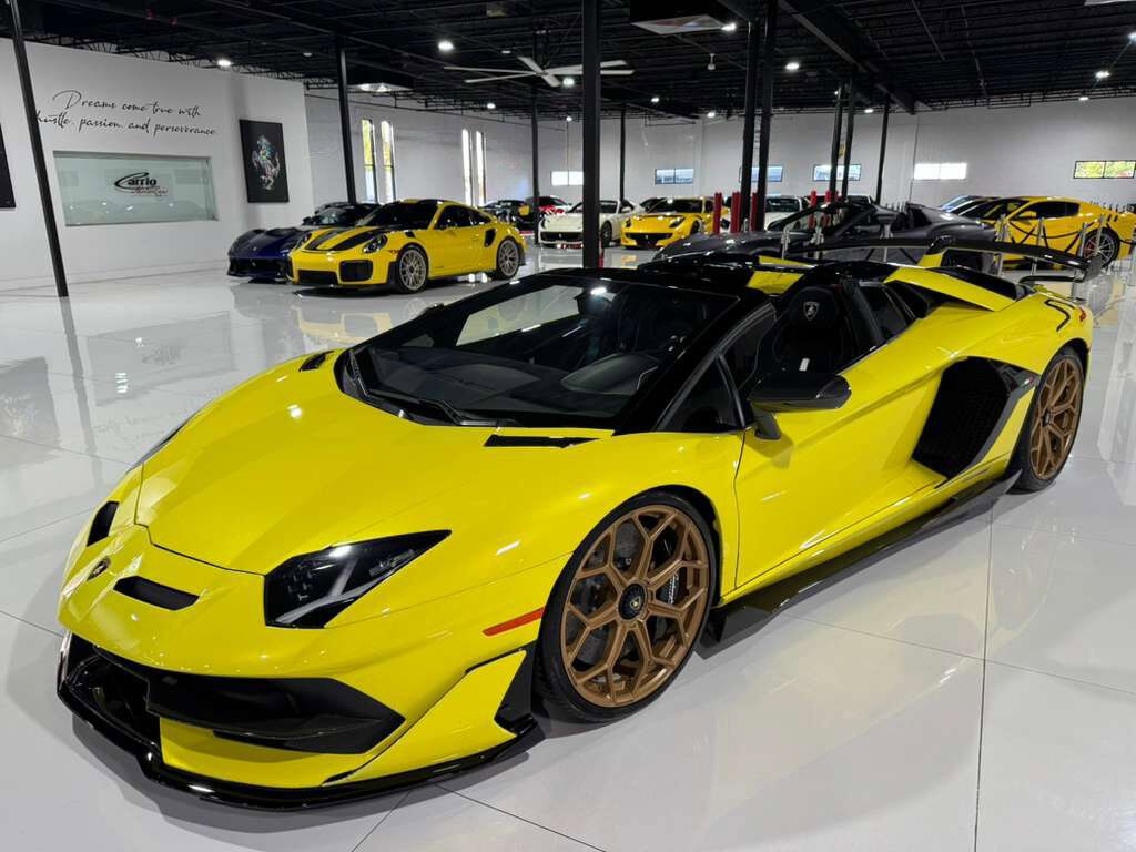 2021 Lamborghini Aventador SVJ Roadster Giallo Tenerife paint, comfort seats, Sensonum Audio system, carbon galore AND MORE!!