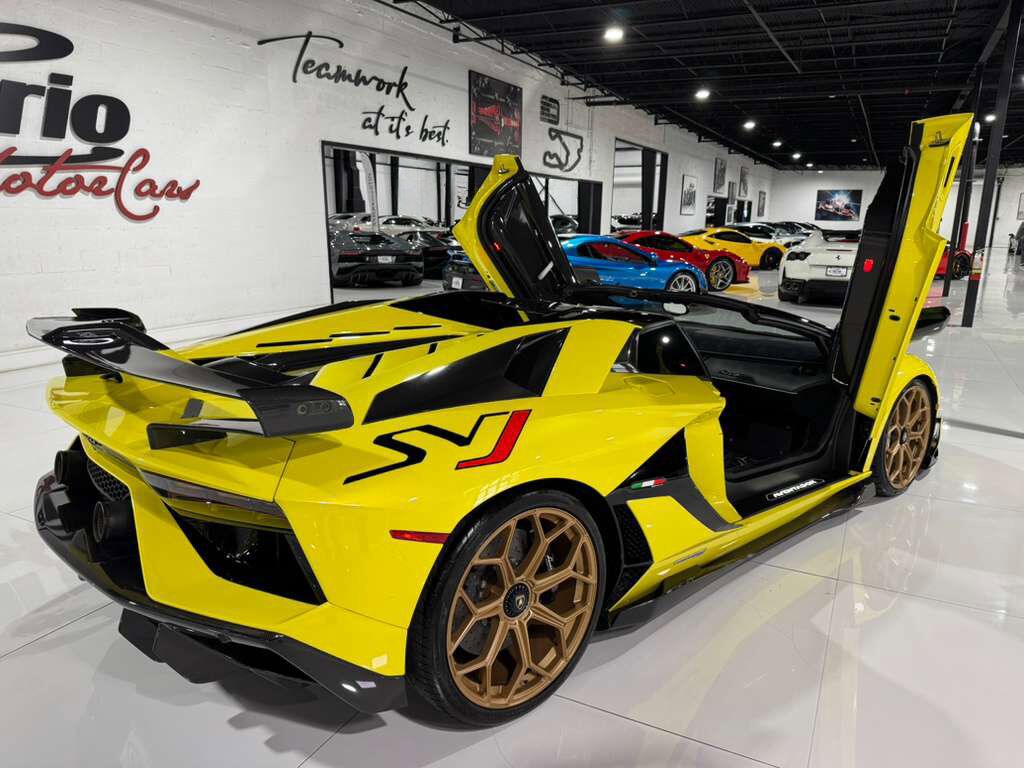 2021 Lamborghini Aventador SVJ Roadster Giallo Tenerife paint, comfort seats, Sensonum Audio system, carbon galore AND MORE!! Fort Lauderdale FL