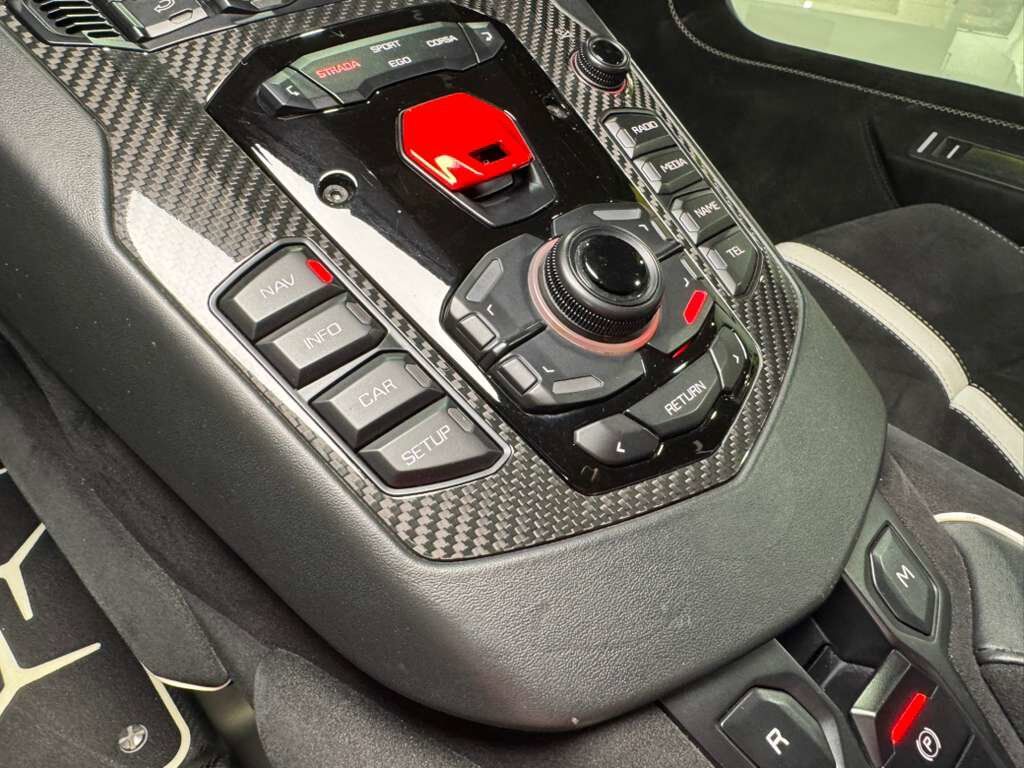 2021 Lamborghini Aventador SVJ Roadster Giallo Tenerife paint, comfort seats, Sensonum Audio system, carbon galore AND MORE!! Fort Lauderdale FL