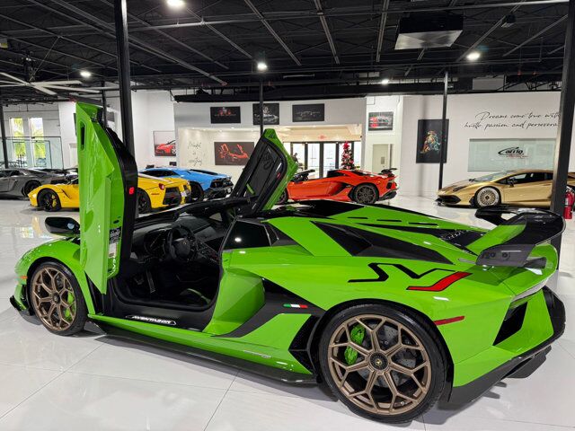 2021 Lamborghini Aventador SVJ Roadster Verde Mantis paint, Ad Personam calipers, Sensonum audio, comfort seats & more!! Fort Lauderdale FL