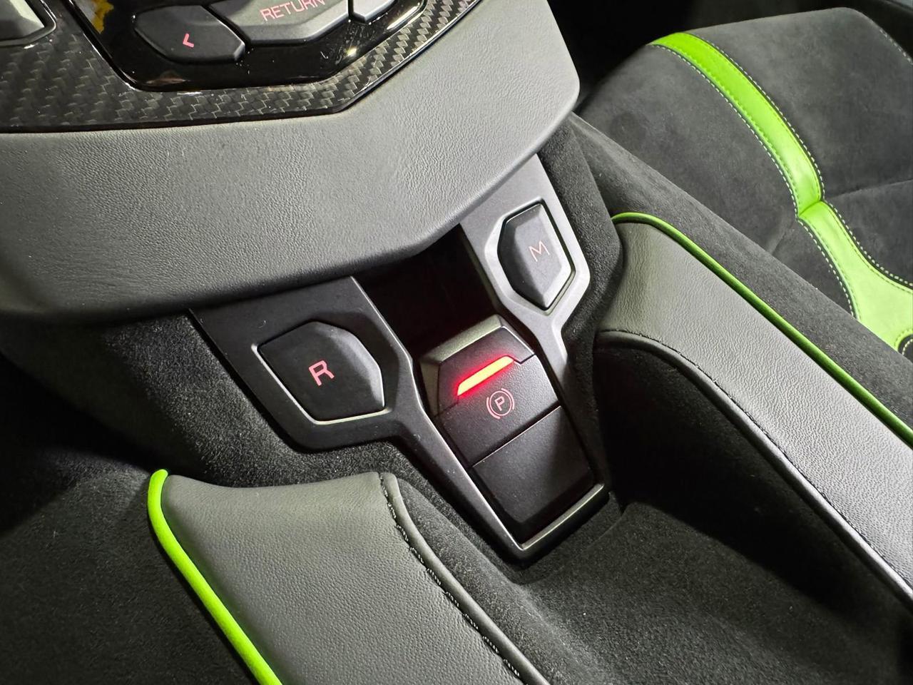 2021 Lamborghini Aventador SVJ Roadster Verde Mantis paint, Ad Personam calipers, Sensonum audio, comfort seats & more!! Fort Lauderdale FL