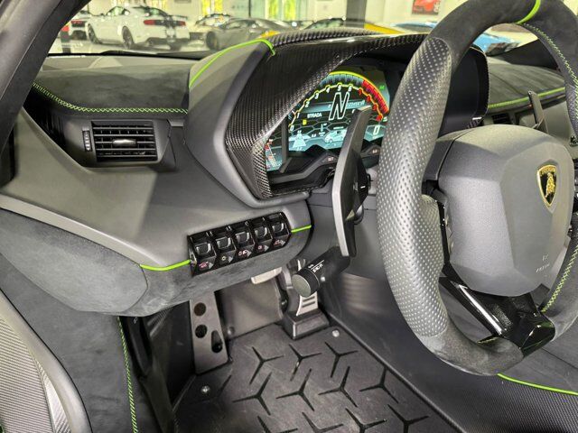 2021 Lamborghini Aventador SVJ Roadster Verde Mantis paint, Ad Personam calipers, Sensonum audio, comfort seats & more!! Fort Lauderdale FL