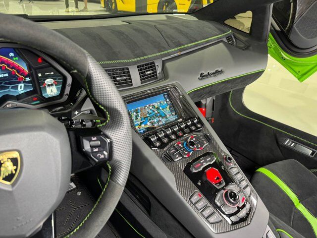 2021 Lamborghini Aventador SVJ Roadster Verde Mantis paint, Ad Personam calipers, Sensonum audio, comfort seats & more!! Fort Lauderdale FL