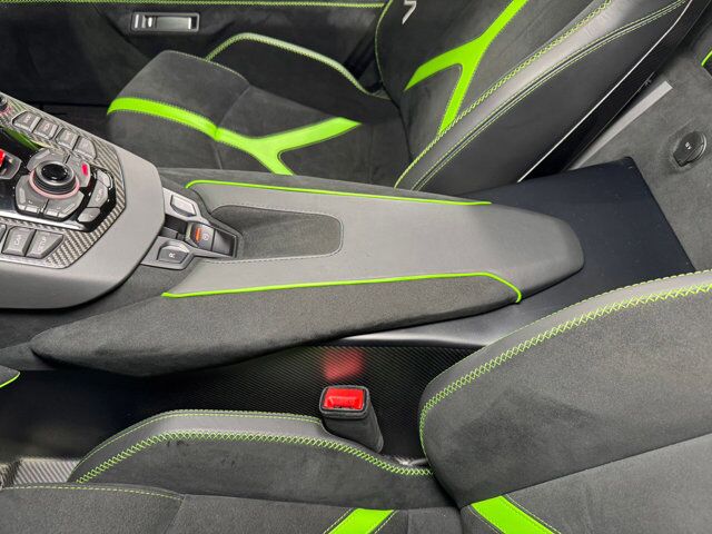 2021 Lamborghini Aventador SVJ Roadster Verde Mantis paint, Ad Personam calipers, Sensonum audio, comfort seats & more!! Fort Lauderdale FL
