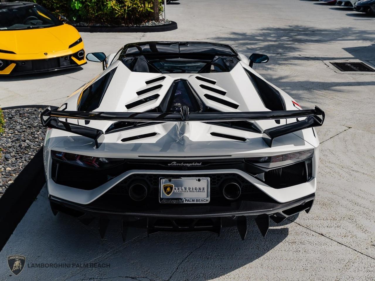 2021 Lamborghini Aventador SVJ Roadster West Palm Beach FL