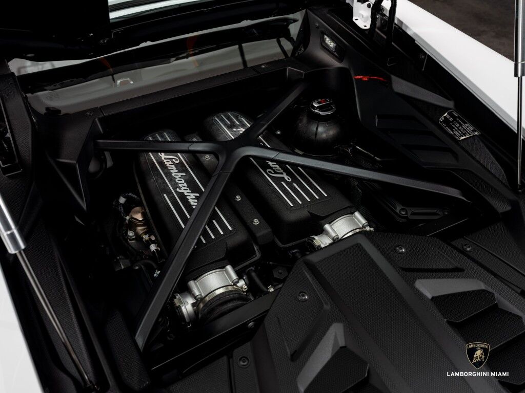 2021 Lamborghini Huracan EVO North Miami Beach FL