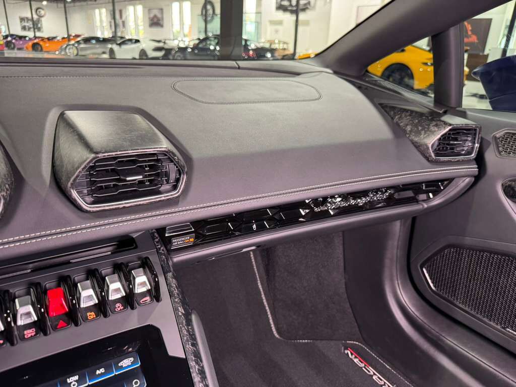 2021 Lamborghini Huracan EVO ALL-WHEEL DRIVE! Viola Mel paint, Sensonum audio system, forged carbon galore AND MUCH MORE!! Fort Lauderdale FL