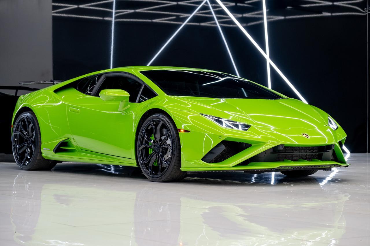 2021 Lamborghini Huracan EVO Base