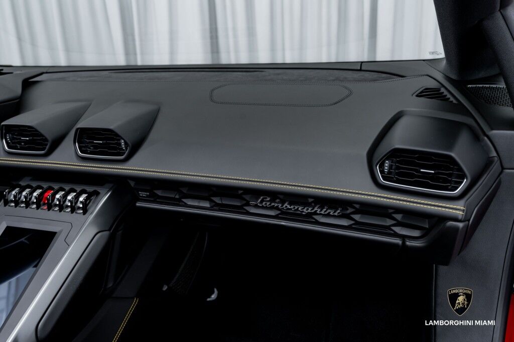 2021 Lamborghini Huracan EVO RWD Spyder North Miami Beach FL