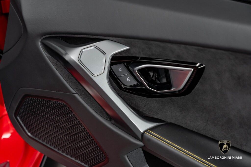 2021 Lamborghini Huracan EVO RWD Spyder North Miami Beach FL