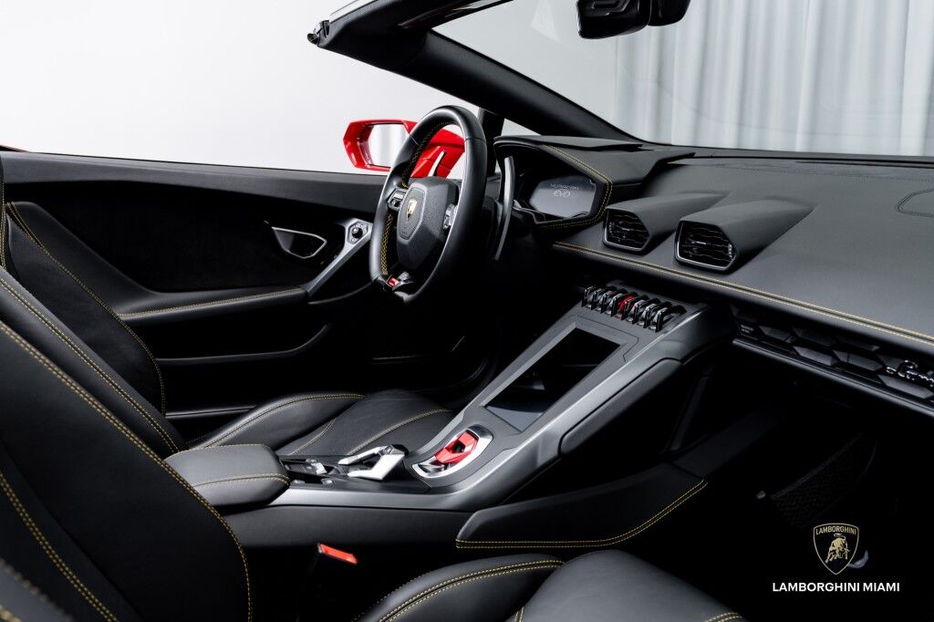 2021 Lamborghini Huracan EVO RWD Spyder North Miami Beach FL