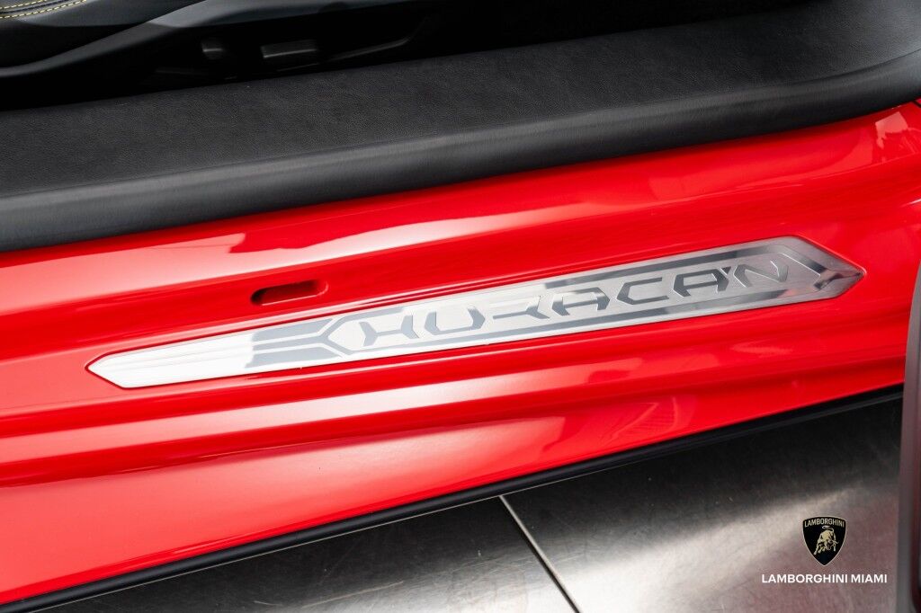 2021 Lamborghini Huracan EVO RWD Spyder North Miami Beach FL
