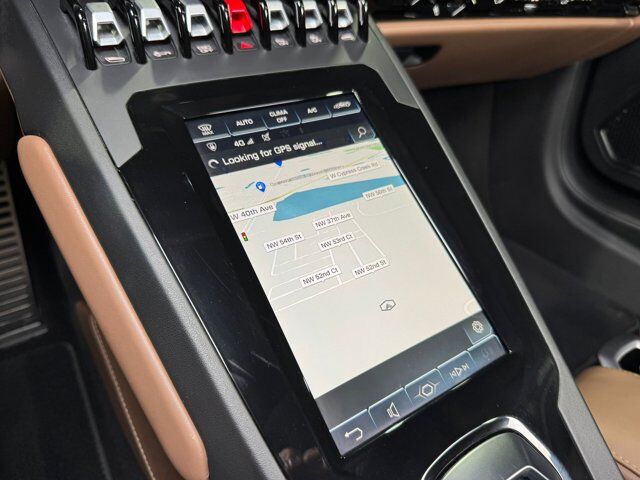 2021 Lamborghini Huracan EVO Spyder RWD Blu Astraeus paint, Sensonum audio system Fort Lauderdale FL