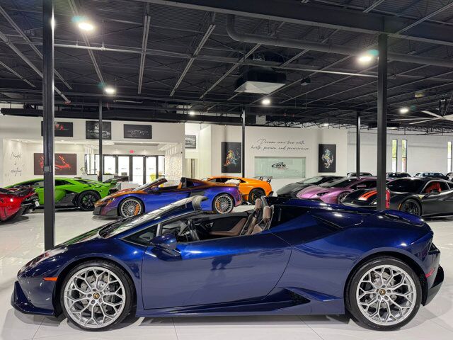 2021 Lamborghini Huracan EVO Spyder RWD Blu Astraeus paint, Sensonum audio system Fort Lauderdale FL