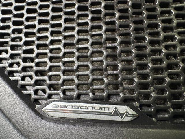 2021 Lamborghini Huracan EVO Spyder RWD Blu Astraeus paint, Sensonum audio system Fort Lauderdale FL