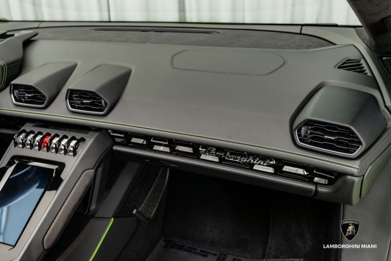 2021 Lamborghini Huracan Evo Spyder RWD North Miami Beach FL