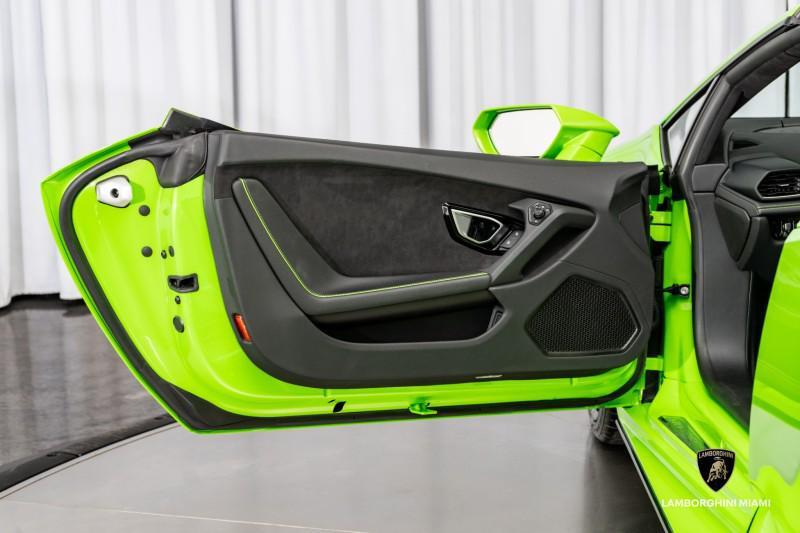 2021 Lamborghini Huracan Evo Spyder RWD North Miami Beach FL