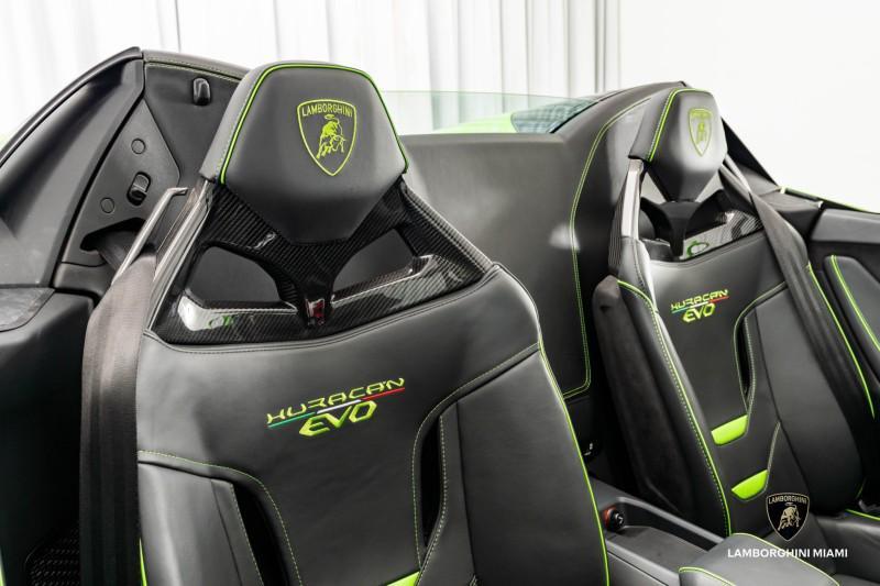 2021 Lamborghini Huracan Evo Spyder RWD North Miami Beach FL