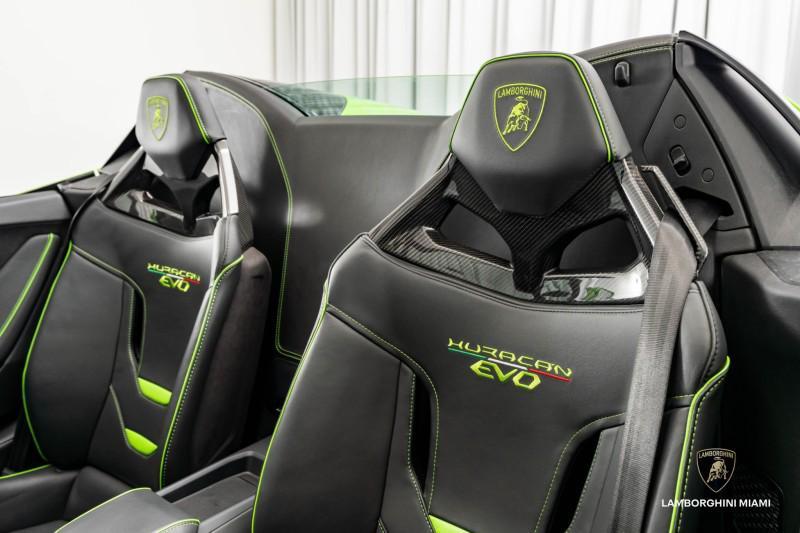 2021 Lamborghini Huracan Evo Spyder RWD North Miami Beach FL
