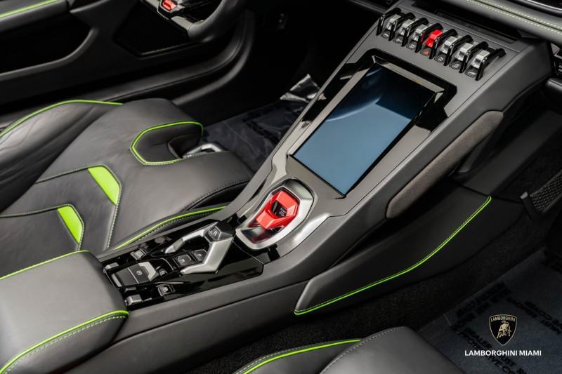 2021 Lamborghini Huracan Evo Spyder RWD North Miami Beach FL