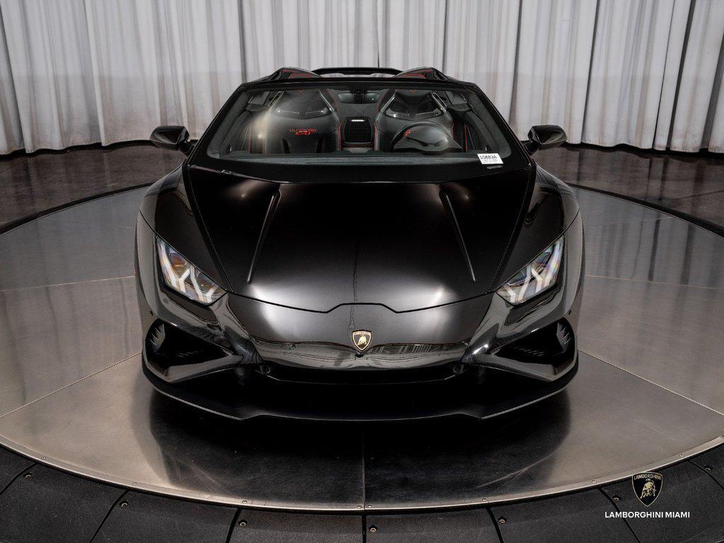 2021 Lamborghini Huracan Evo Spyder RWD