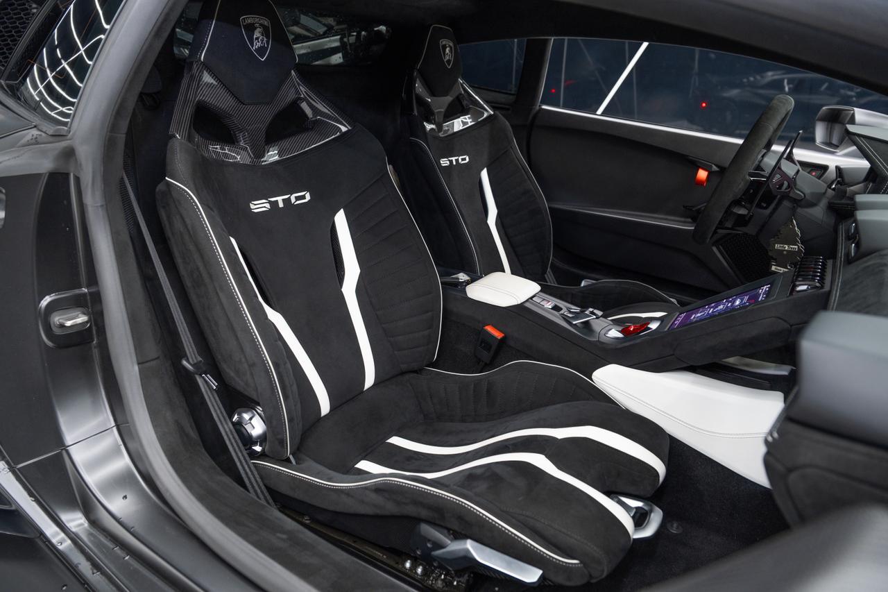 2021 Lamborghini Huracan STO Miami FL