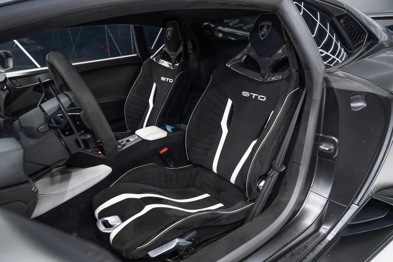 2021 Lamborghini Huracan STO Miami FL