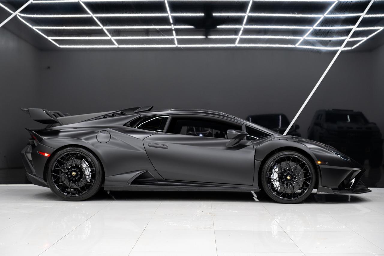 2021 Lamborghini Huracan STO Miami FL