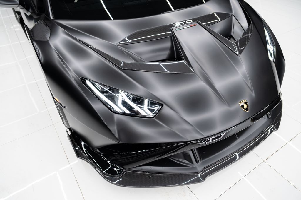 2021 Lamborghini Huracan STO Base Miami FL