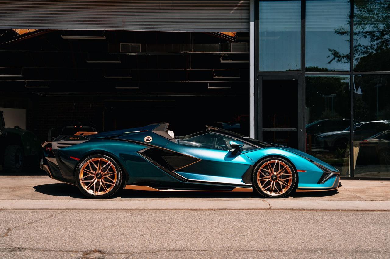 2021 Lamborghini Sian Lawrence KS