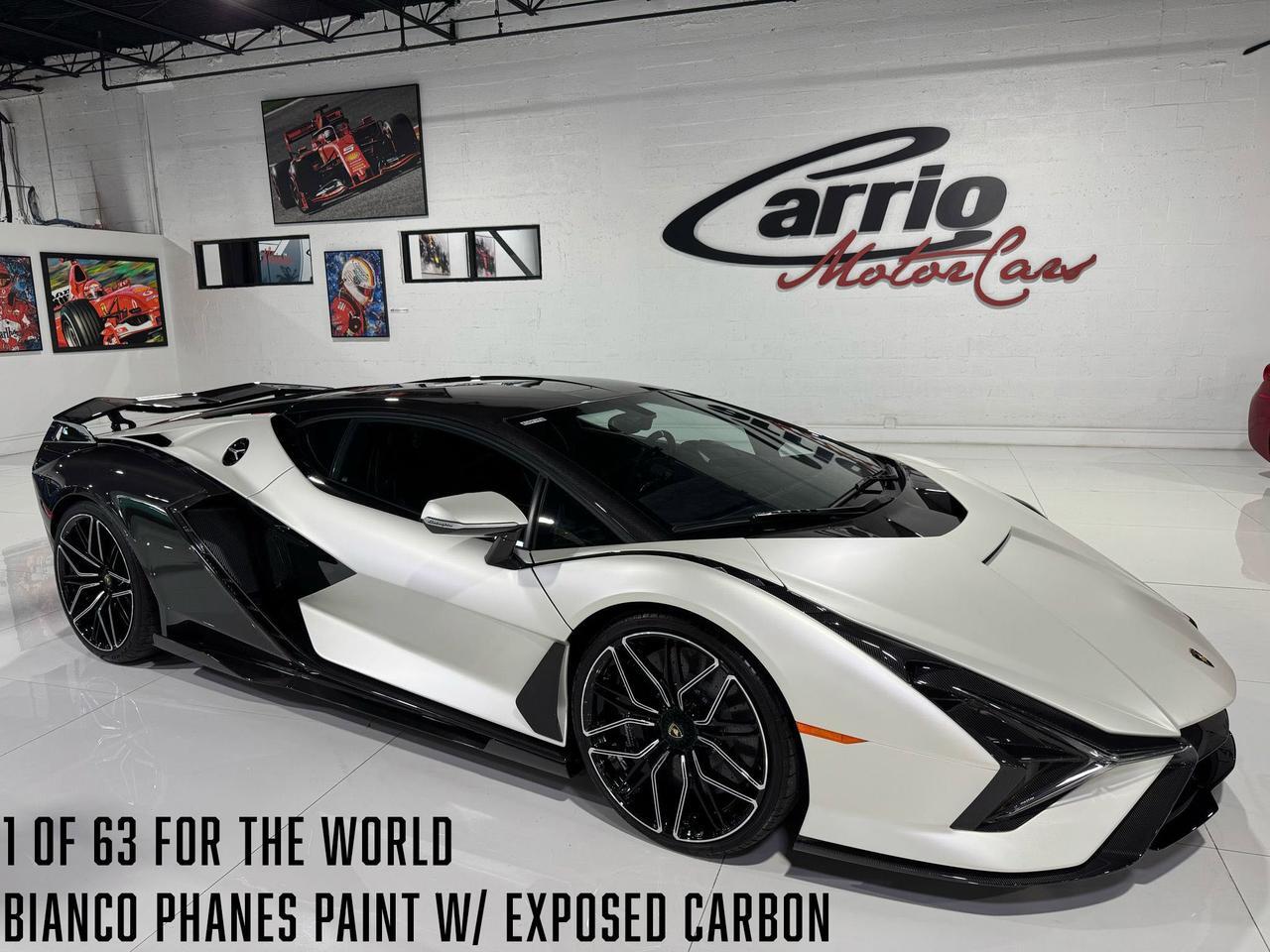 2021 Lamborghini Sian FKP37 1 of 63 for the world!!! Bianco Phanes paint w/ exposed carbon!! Fort Lauderdale FL