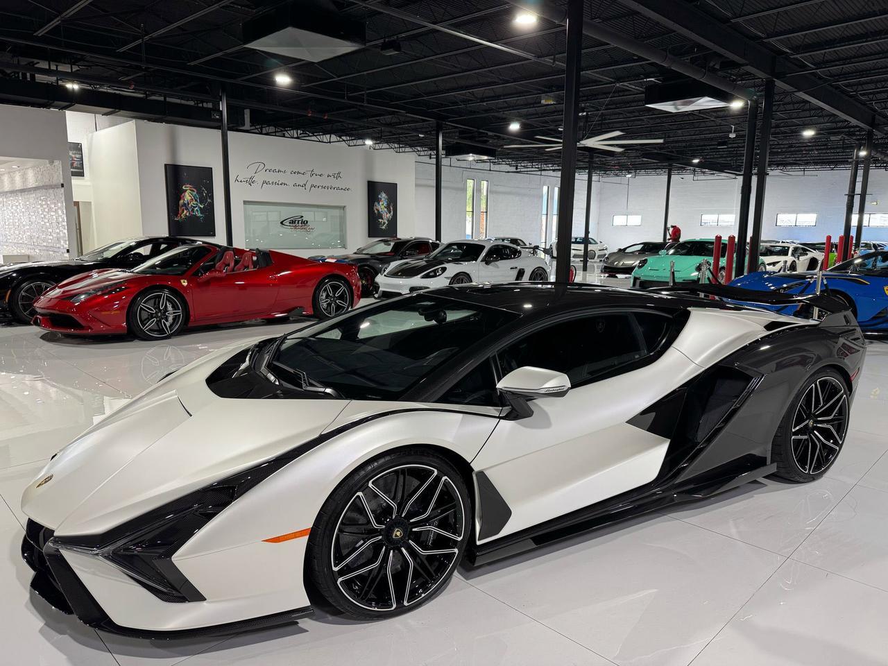 2021 Lamborghini Sian FKP37 1 of 63 for the world!!! Bianco Phanes paint w/ exposed carbon!! Fort Lauderdale FL