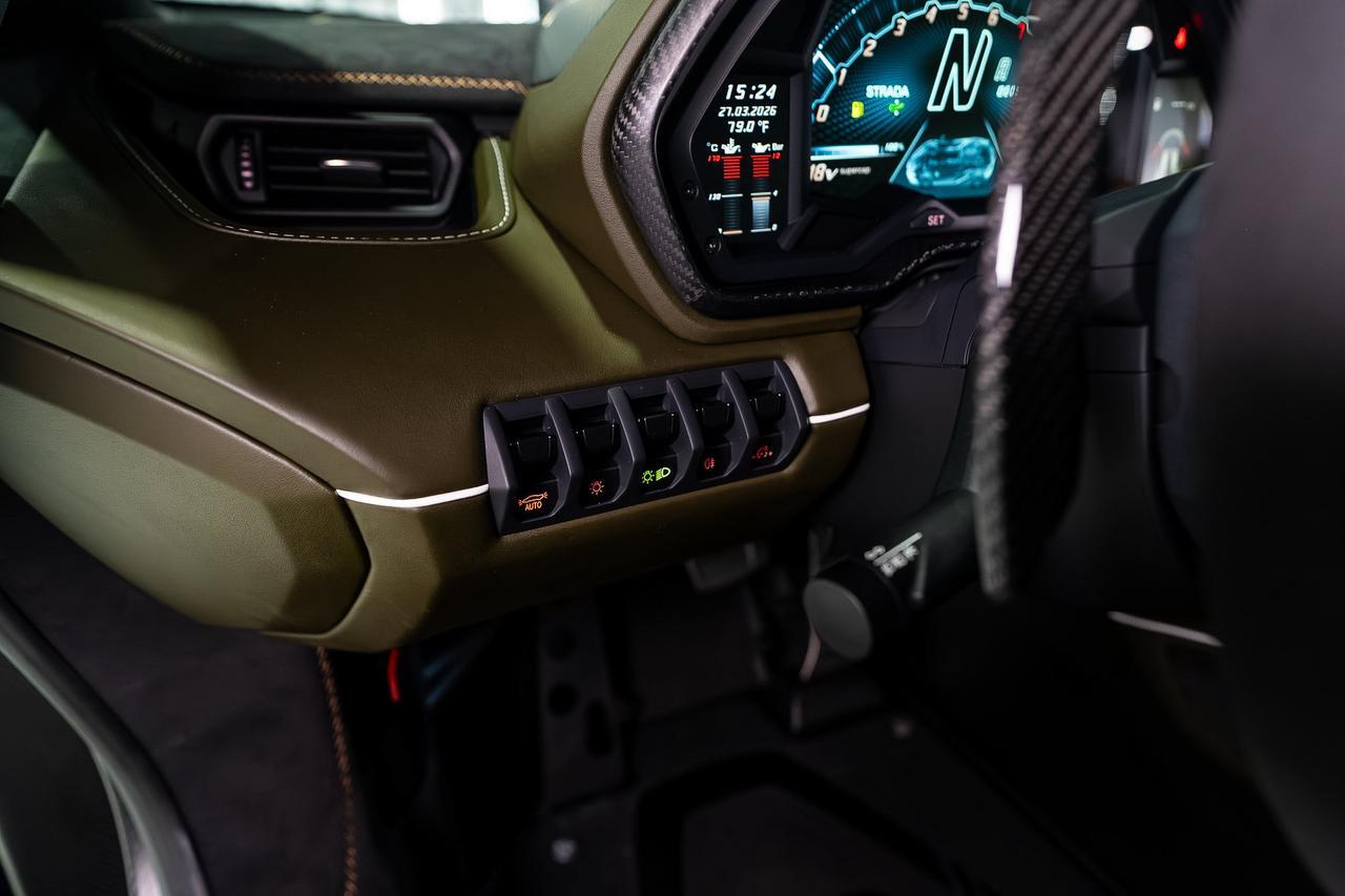 2021 Lamborghini Sian FKp 37 1 of 63, Verde Triton gradient paint, Poltrona Frau leather interior AND MUCH MORE!!! Fort Lauderdale FL