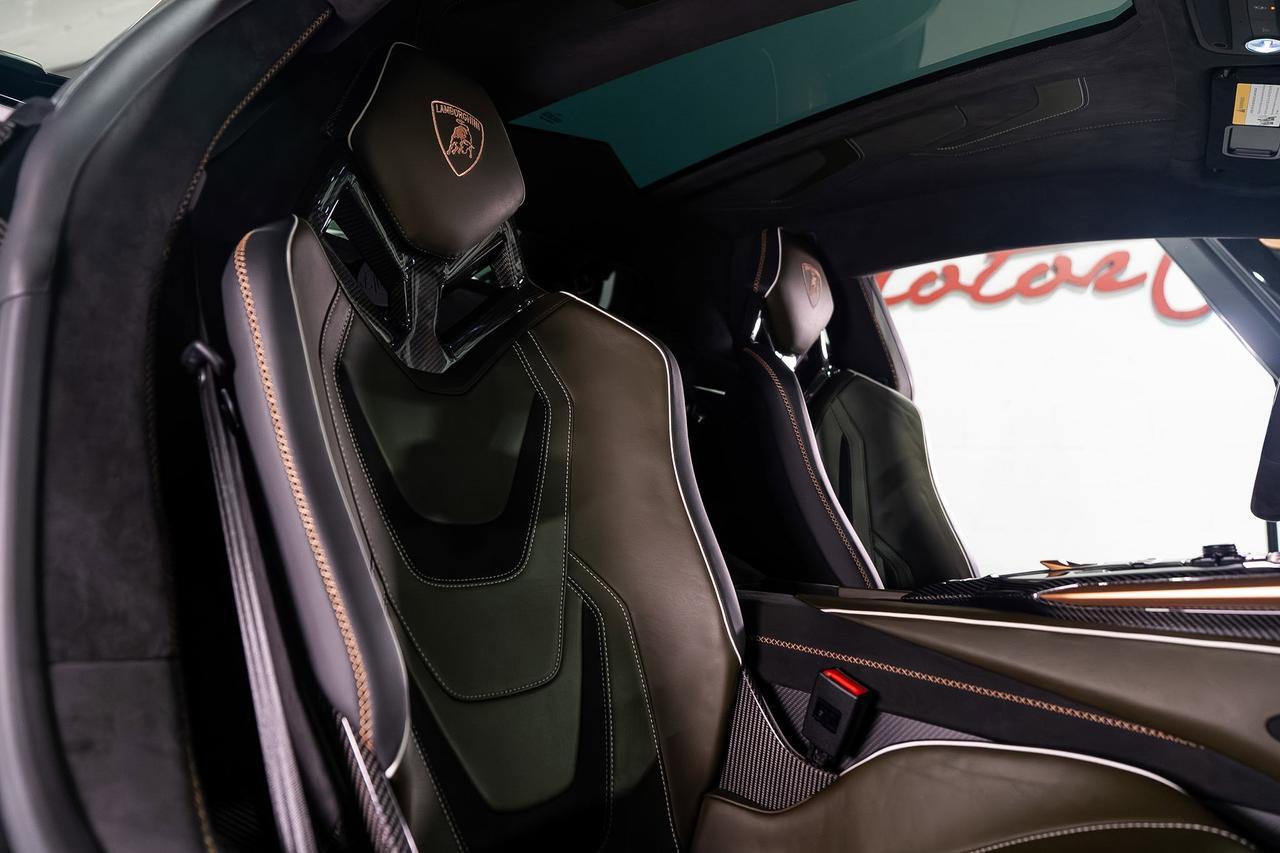 2021 Lamborghini Sian FKp 37 1 of 63, Verde Triton gradient paint, Poltrona Frau leather interior AND MUCH MORE!!! Fort Lauderdale FL