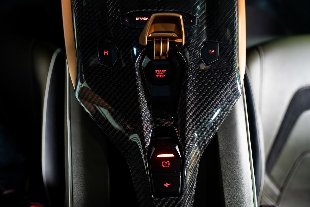 2021 Lamborghini Sian FKp 37 1 of 63, Verde Triton gradient paint, Poltrona Frau leather interior AND MUCH MORE!!! Fort Lauderdale FL