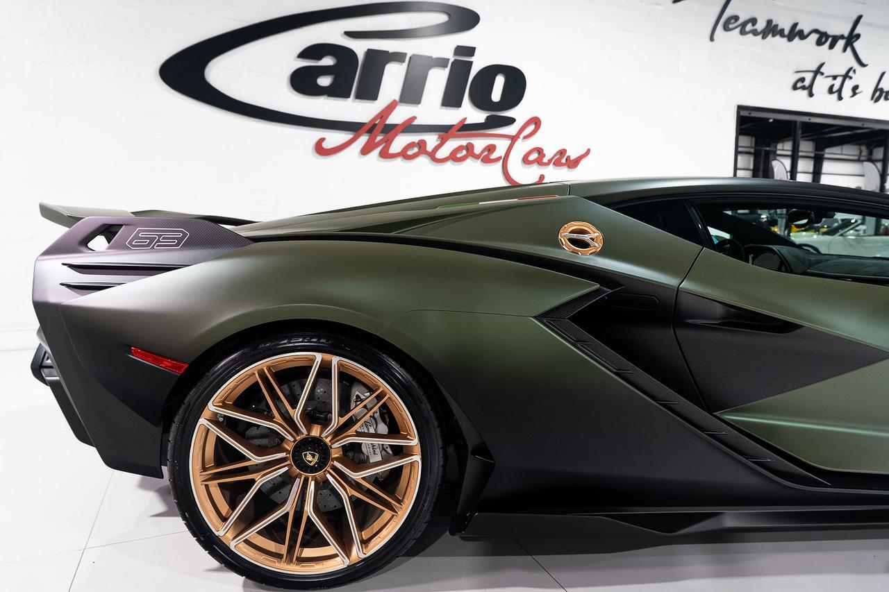 2021 Lamborghini Sian FKp 37 1 of 63, Verde Triton gradient paint, Poltrona Frau leather interior AND MUCH MORE!!! Fort Lauderdale FL