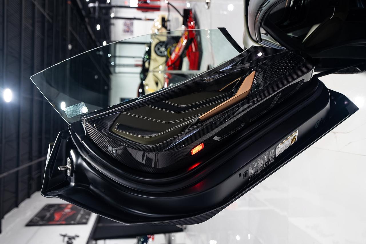 2021 Lamborghini Sian FKp 37 1 of 63, Verde Triton gradient paint, Poltrona Frau leather interior AND MUCH MORE!!! Fort Lauderdale FL