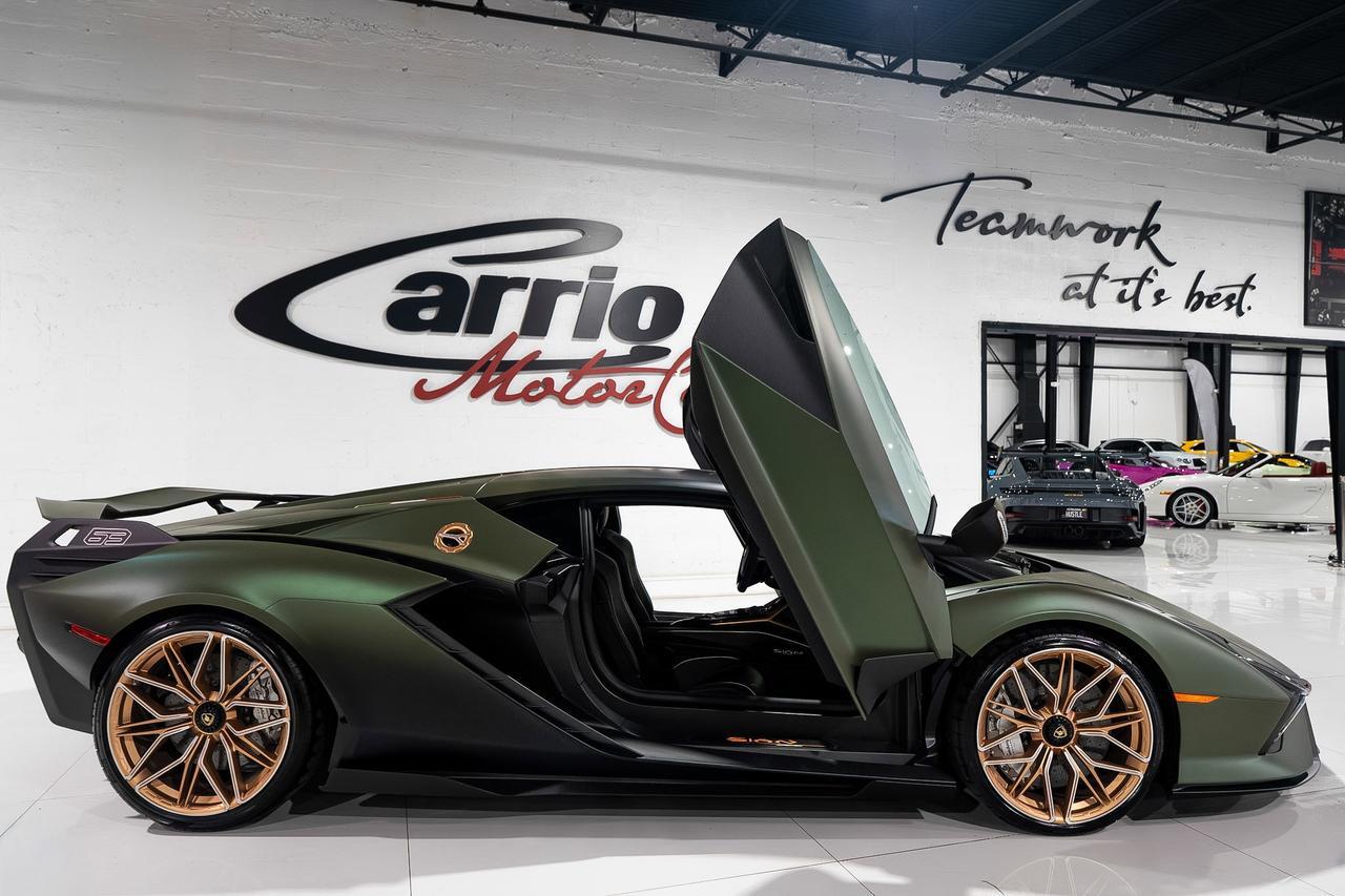 2021 Lamborghini Sian FKp 37 1 of 63, Verde Triton gradient paint, Poltrona Frau leather interior AND MUCH MORE!!! Fort Lauderdale FL