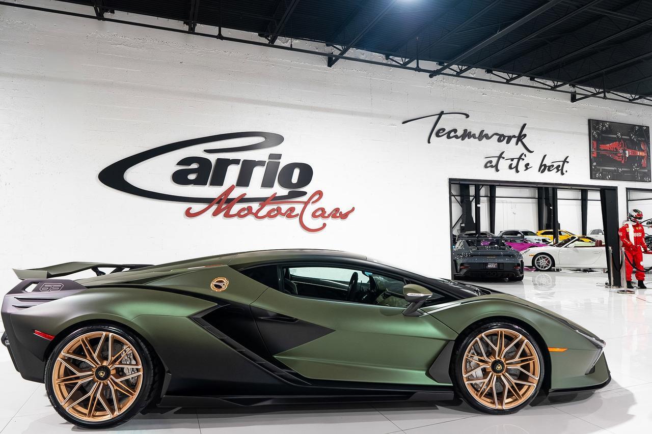 2021 Lamborghini Sian FKp 37 1 of 63, Verde Triton gradient paint, Poltrona Frau leather interior AND MUCH MORE!!! Fort Lauderdale FL