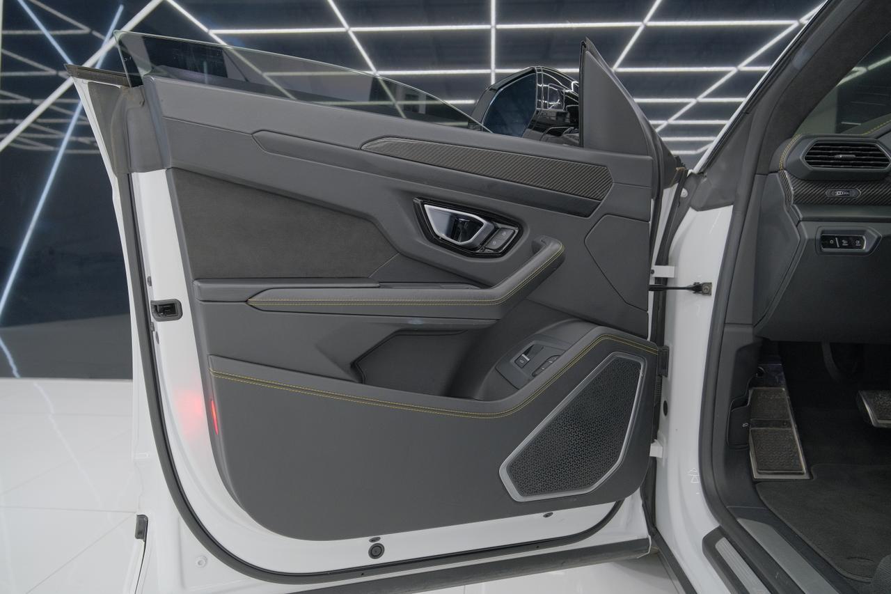 2021 Lamborghini Urus Miami FL