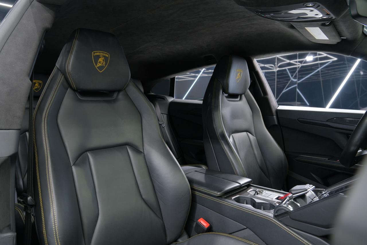 2021 Lamborghini Urus Miami FL